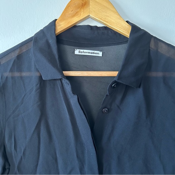 Reformation Violet Button Down Top in Black Size XS NWOT - Picture 3 of 5